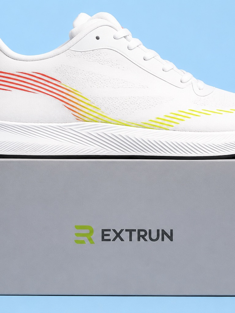 EXTRUN Men’s White Running Sneakers with Gradient Accent